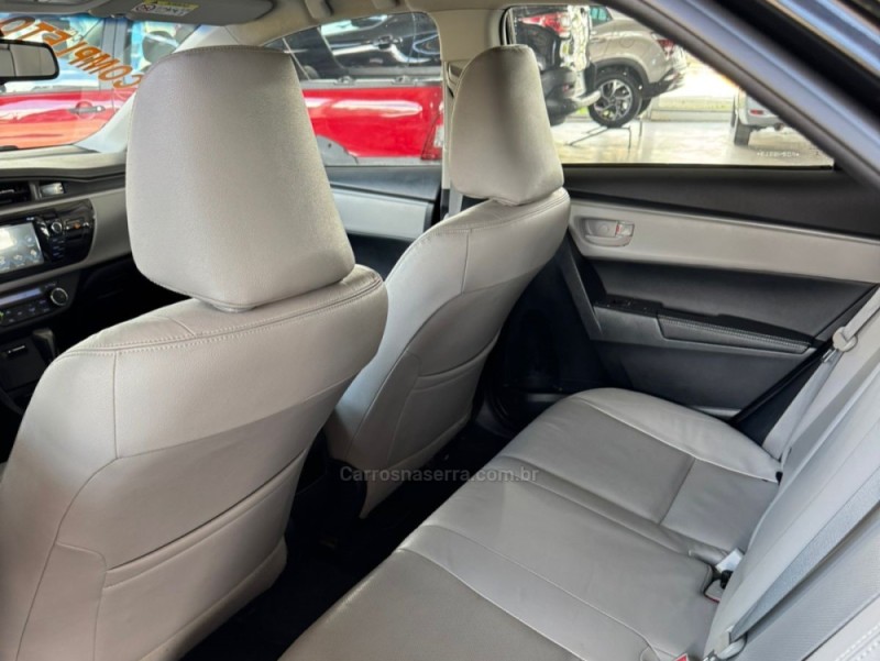 COROLLA 2.0 XEI 16V FLEX 4P AUTOMÁTICO - 2015 - VACARIA
