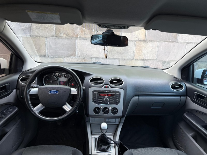 FOCUS 1.6 8V FLEX 4P MANUAL - 2013 - CAXIAS DO SUL