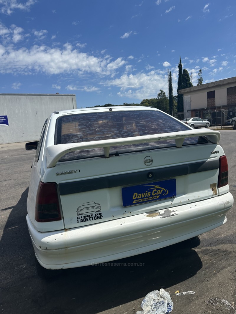 KADETT 2.0 MPFI GL 8V GASOLINA 2P MANUAL - 1997 - CAXIAS DO SUL