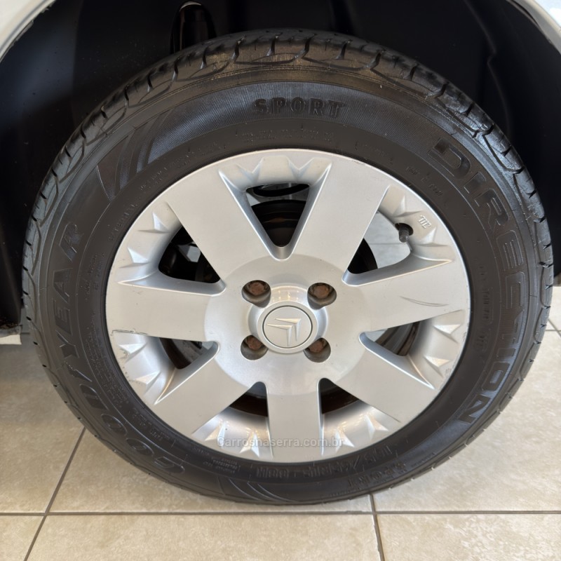 C3 1.4 I GLX 8V FLEX 4P MANUAL - 2012 - FARROUPILHA