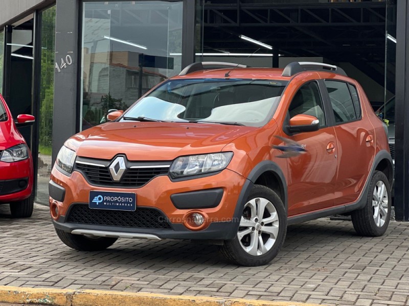 SANDERO 1.6 STEPWAY 8V FLEX 4P AUTOMATIZADO - 2016 - ESTâNCIA VELHA