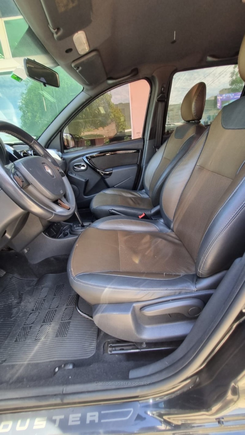 DUSTER 2.0 DYNAMIQUE 4X2 16V FLEX 4P AUTOMÁTICO - 2016 - PASSO FUNDO