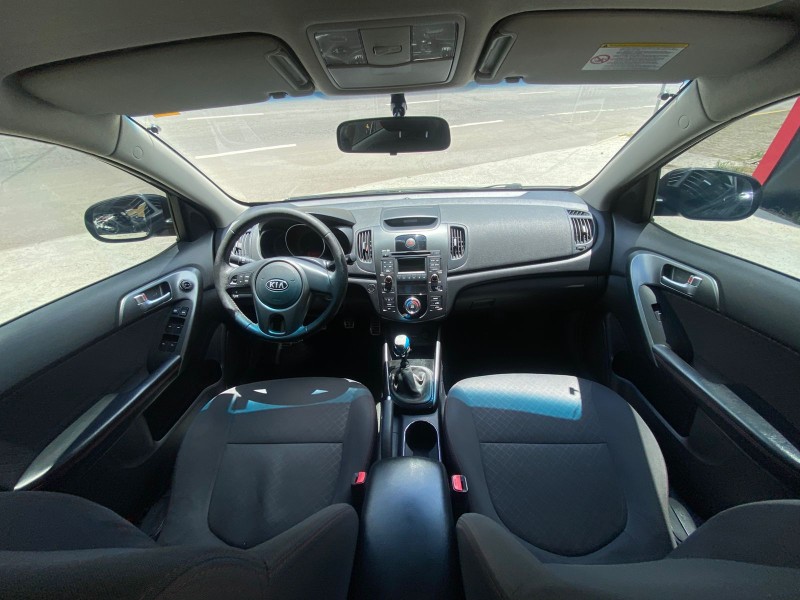 CERATO 1.6 SX3 16V GASOLINA 4P MANUAL - 2012 - CAXIAS DO SUL