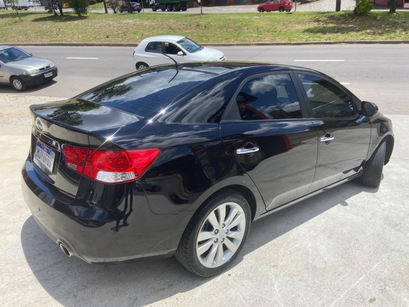 CERATO 1.6 SX3 16V GASOLINA 4P MANUAL - 2012 - CAXIAS DO SUL