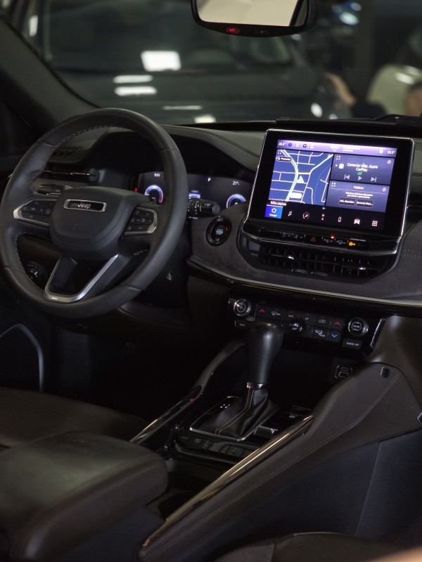 COMMANDER 2.0 OVERLAND TD380 4X4 TURBO DIESEL 4P AUTOMÁTICO - 2022 - CAXIAS DO SUL