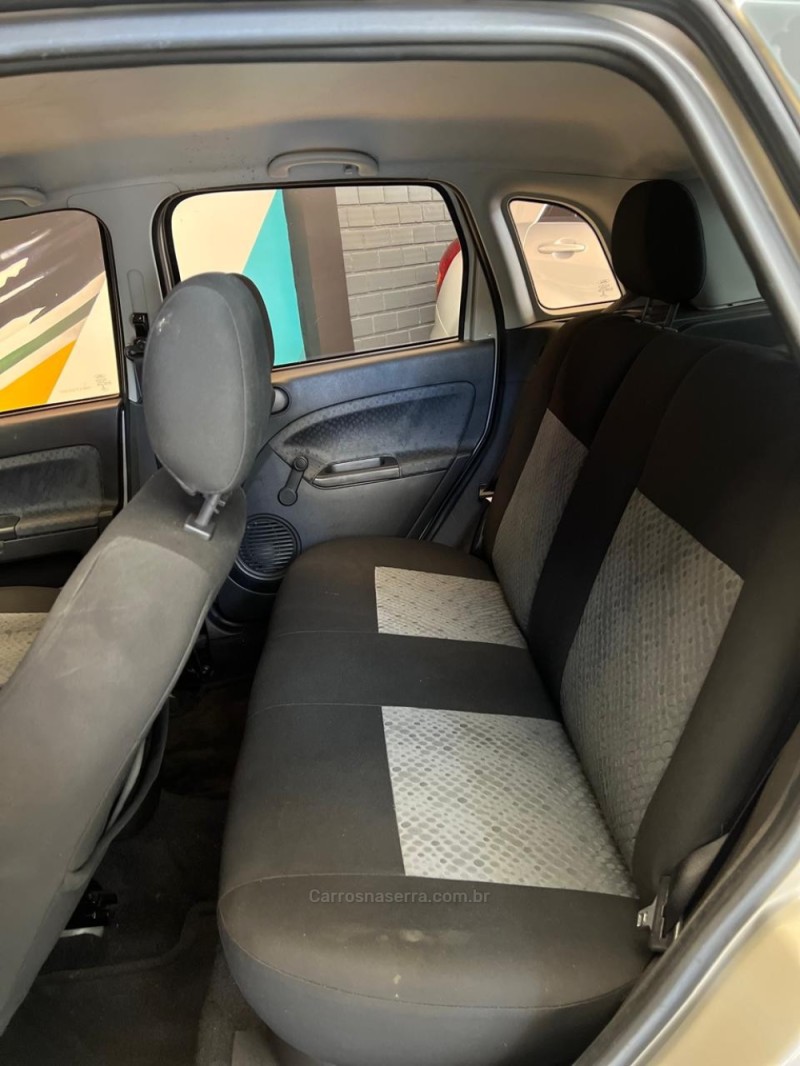 FIESTA 1.6 MPI CLASS HATCH 8V FLEX 4P MANUAL - 2013 - NOVO HAMBURGO