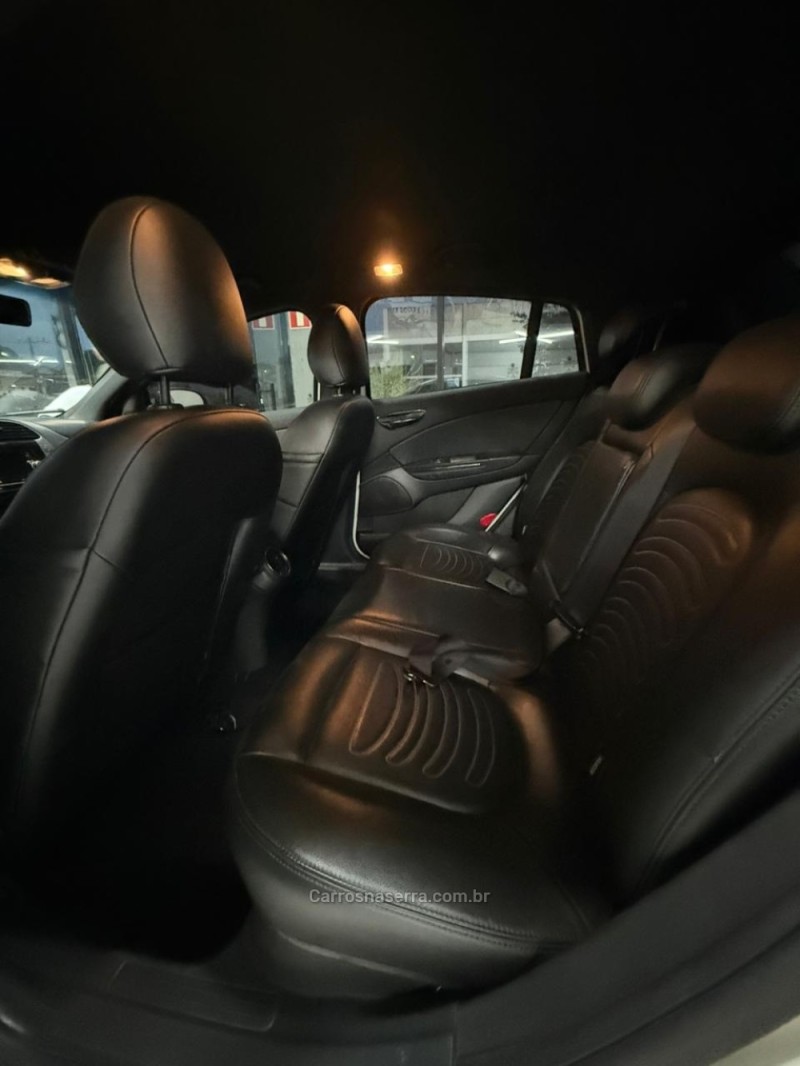 BRAVO 1.8 BLACKMOTION 16V FLEX 4P MANUAL - 2016 - SANTA CRUZ DO SUL