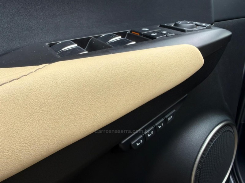 NX300 H 2.5 LUXURY 16V HÍBRIDO 4P AUTOMÁTICO - 2021 - CAMPO BOM