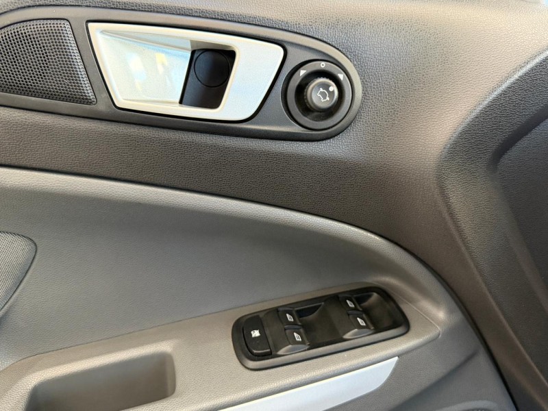 ECOSPORT 2.0 FREESTYLE 4WD 16V FLEX 4P MANUAL - 2014 - CAXIAS DO SUL