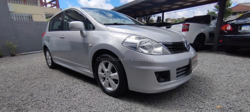 TIIDA 1.8 SL 16V FLEX 4P AUTOMÁTICO - 2013 - FARROUPILHA