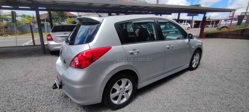 TIIDA 1.8 SL 16V FLEX 4P AUTOMÁTICO - 2013 - FARROUPILHA