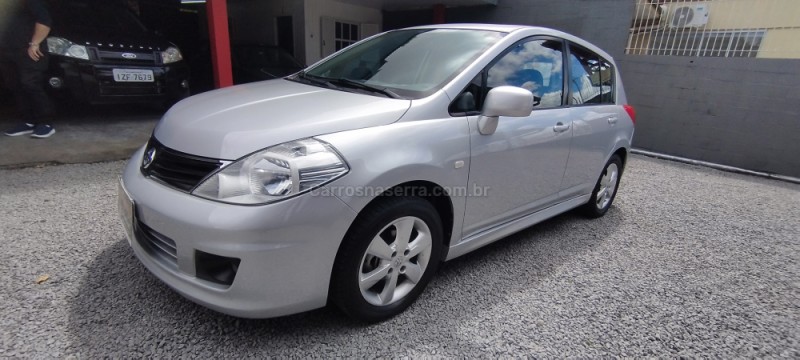 tiida 1.8 sl 16v flex 4p automatico 2013 farroupilha