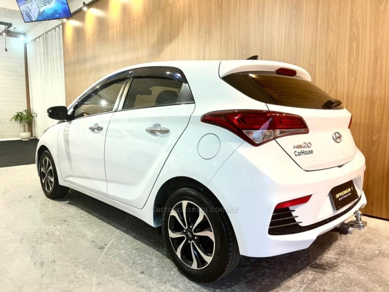 HB20 1.6 R SPEC 16V FLEX 4P MANUAL - 2017 - BENTO GONçALVES