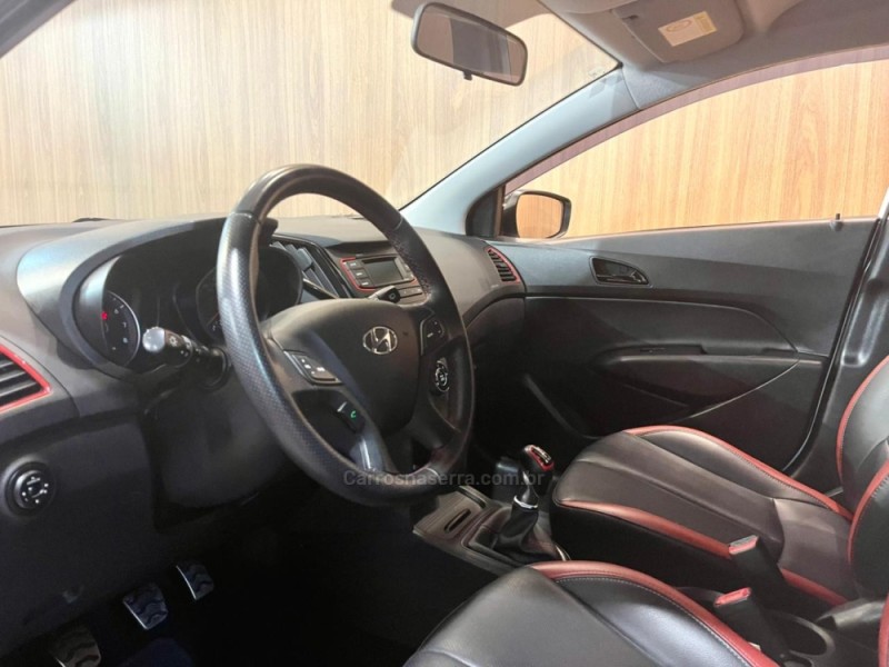 HB20 1.6 R SPEC 16V FLEX 4P MANUAL - 2017 - BENTO GONçALVES