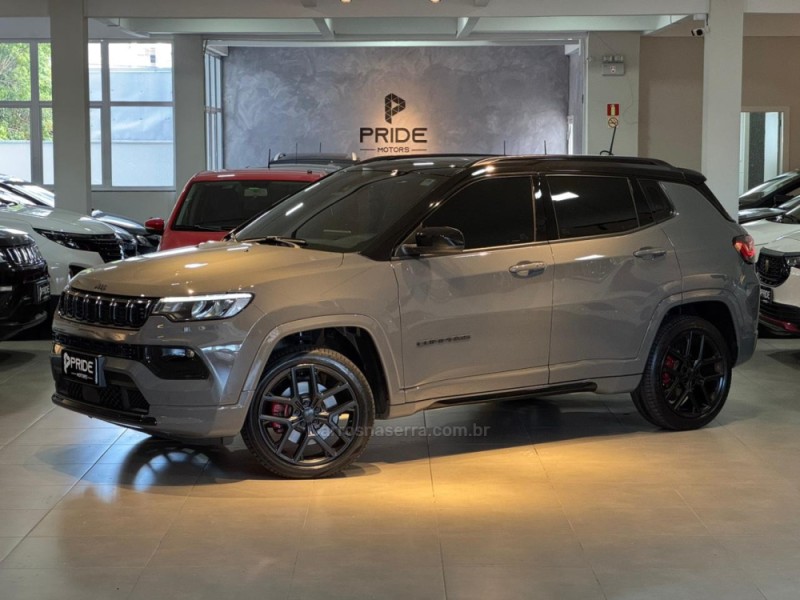 COMPASS 2.0 HURRICANE BLACKHAWK 4X4 TURBO GASOLINA 4P AUTOMÁTICO - 2025 - CAXIAS DO SUL