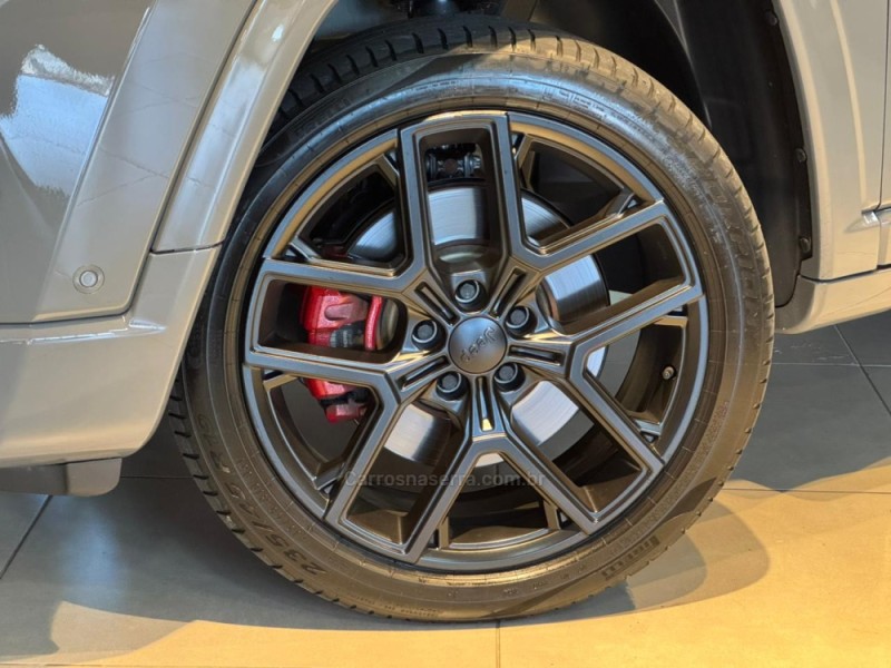 COMPASS 2.0 HURRICANE BLACKHAWK 4X4 TURBO GASOLINA 4P AUTOMÁTICO - 2025 - CAXIAS DO SUL