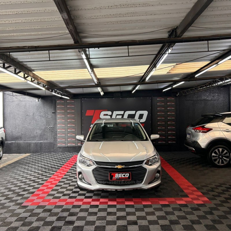 ONIX 1.0 LTZ 12V TURBO FLEX 4P MANUAL - 2021 - PASSO FUNDO