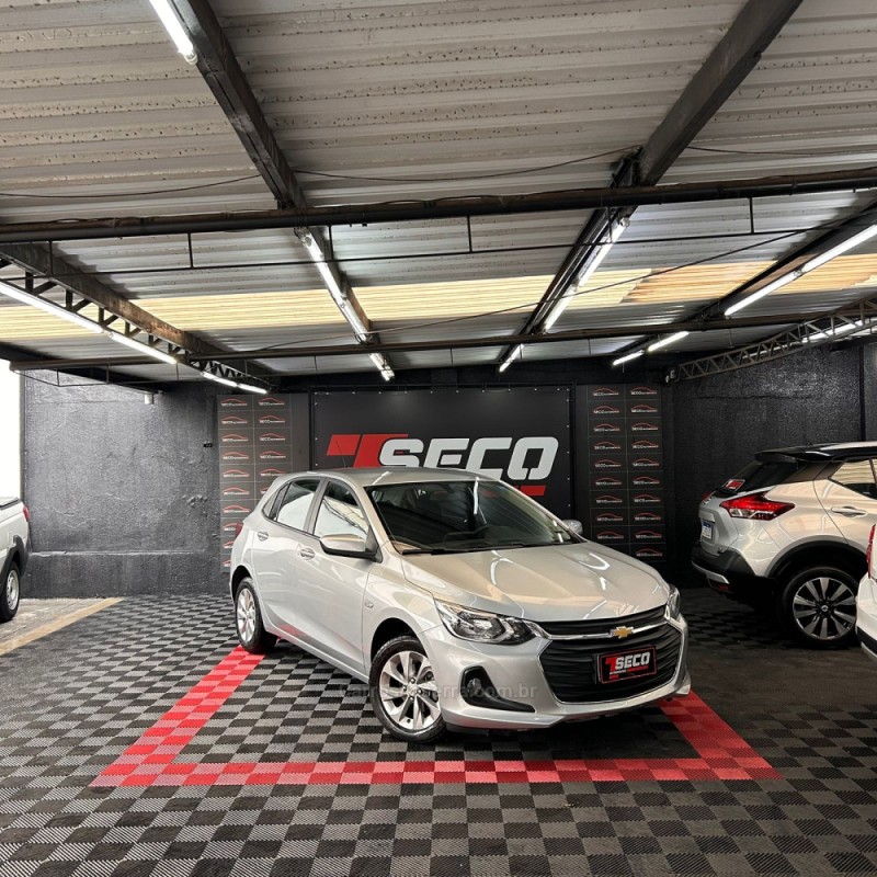 ONIX 1.0 LTZ 12V TURBO FLEX 4P MANUAL - 2021 - PASSO FUNDO