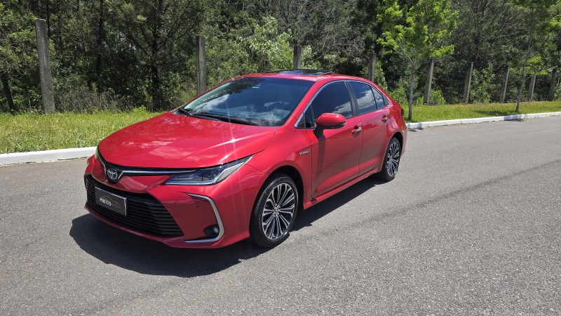 corolla 1.8 altis premium 16v hibrido 4p automatico 2022 bento goncalves