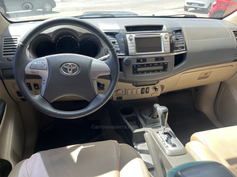 HILUX SW4 3.0 SRV 4X4 16V TURBO INTERCOOLER DIESEL 4P MANUAL - 2012 - CAXIAS DO SUL