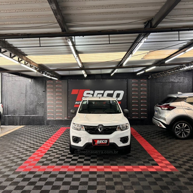 KWID 1.0 12V SCE FLEX ZEN MANUAL - 2019 - PASSO FUNDO