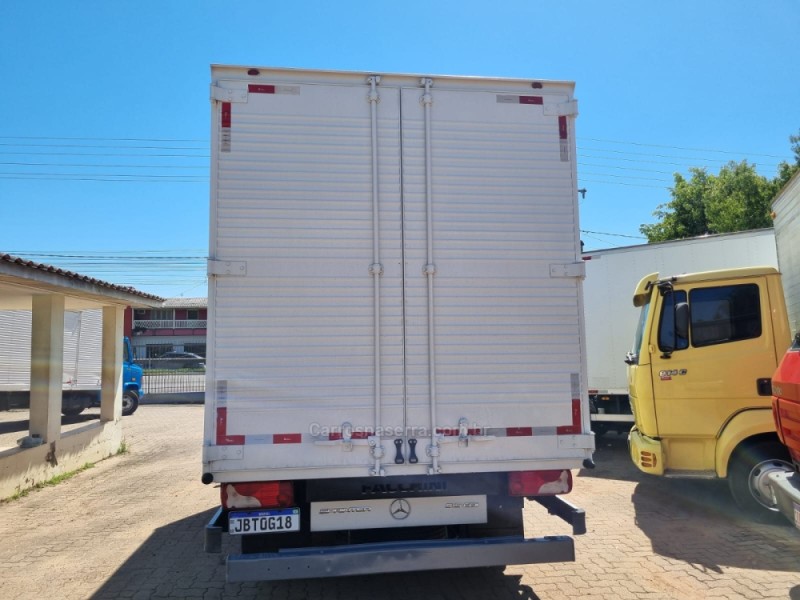 SPRINTER 2.2 CHASSI 515 LONGO DIESEL 3P MANUAL - 2018 - PORTãO