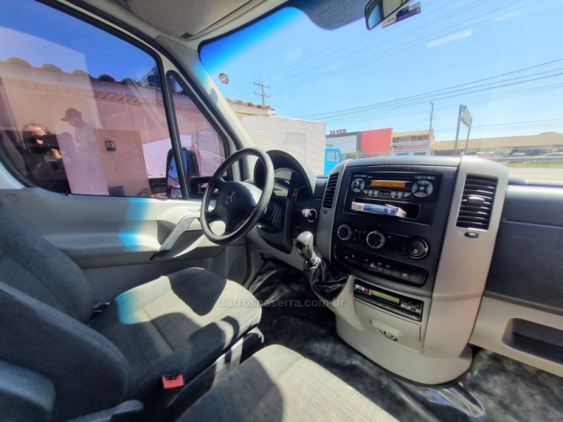 SPRINTER 2.2 CHASSI 515 LONGO DIESEL 3P MANUAL - 2018 - PORTãO
