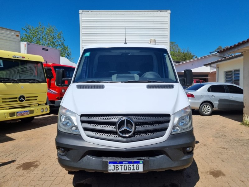 SPRINTER 2.2 CHASSI 515 LONGO DIESEL 3P MANUAL - 2018 - PORTãO