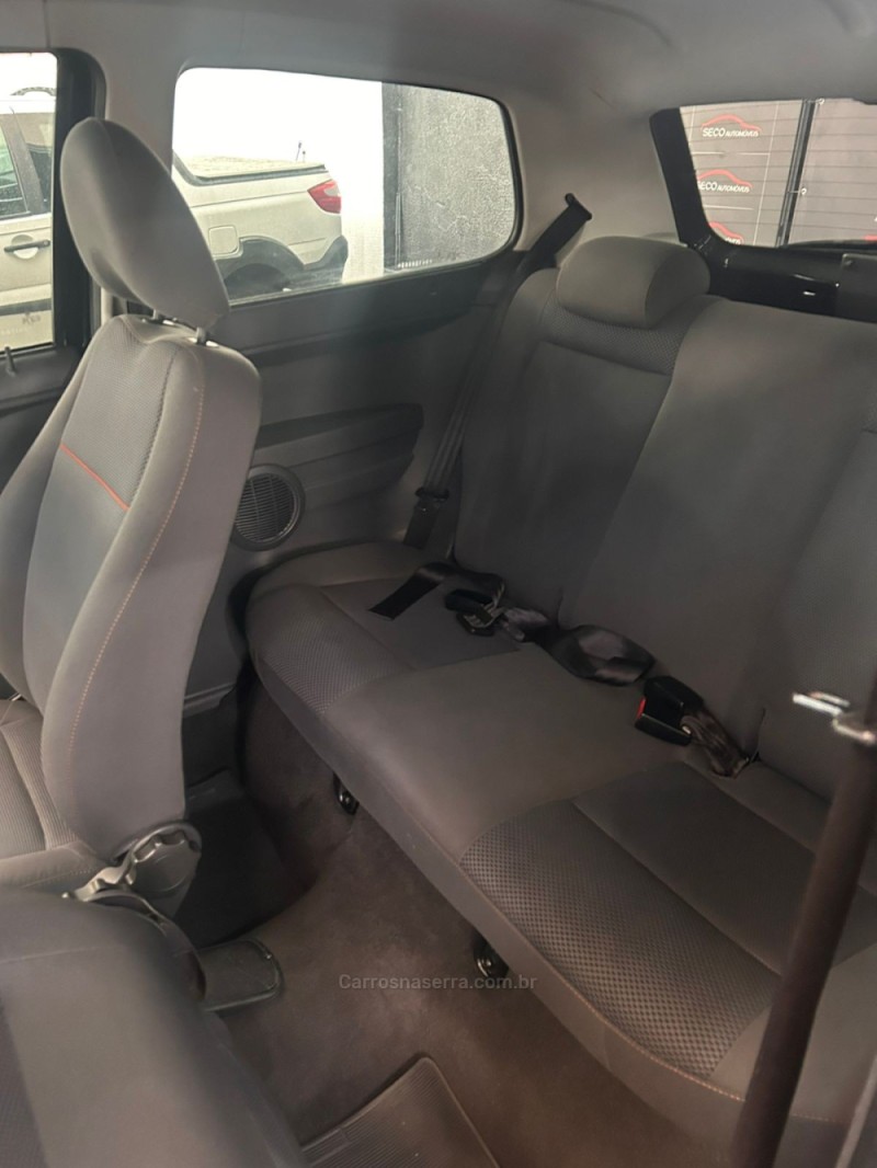 FOX 1.0 MI ROUTE 8V FLEX 2P MANUAL - 2009 - PASSO FUNDO