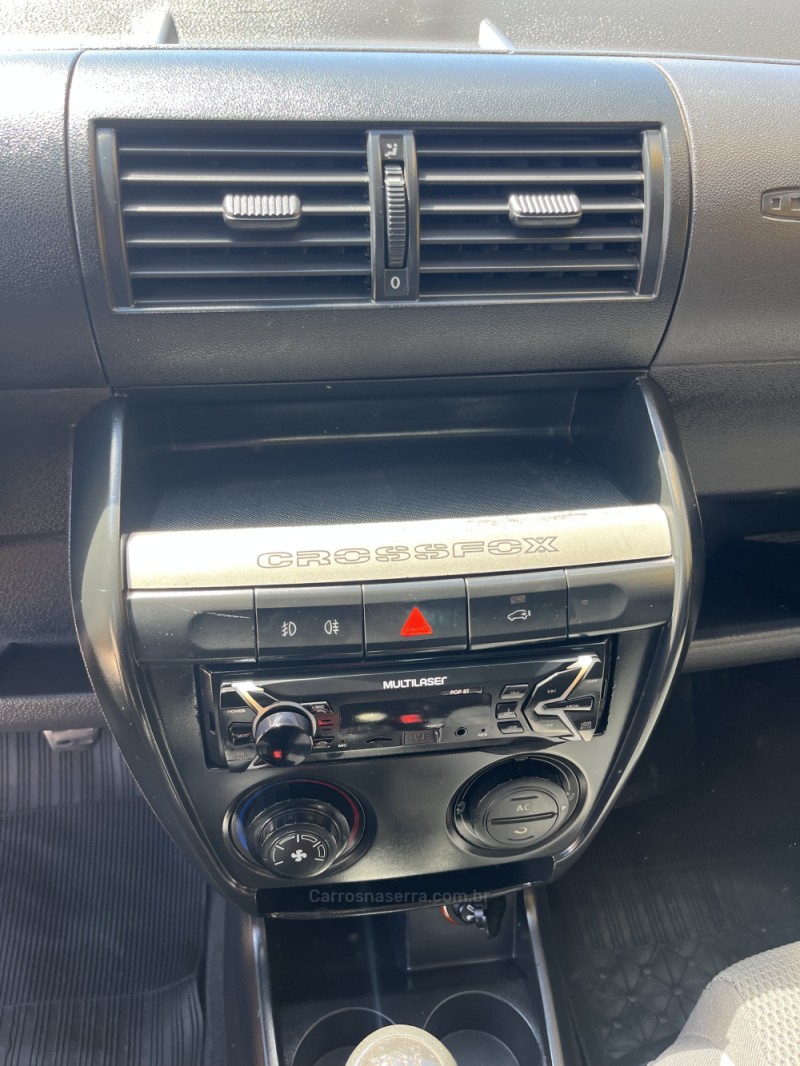 CROSSFOX 1.6 MI FLEX 8V 4P MANUAL - 2009 - CAXIAS DO SUL