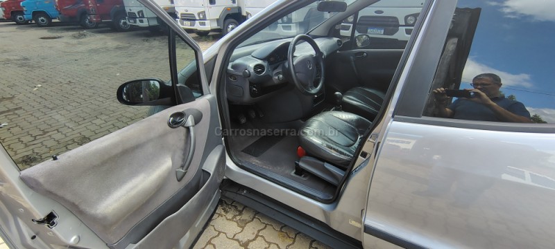 CLASSE A 1.9 190 CLASSIC GASOLINA 4P MANUAL - 2001 - PORTãO
