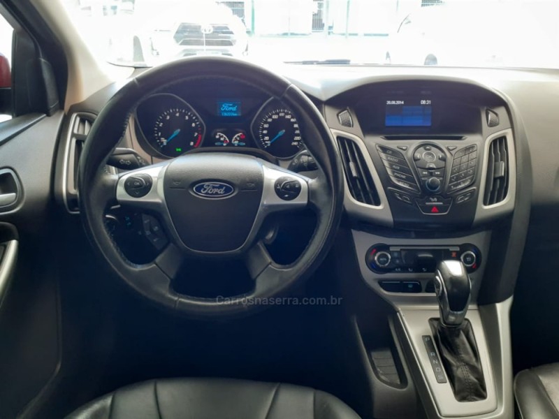 FOCUS 2.0 SE SEDAN 16V FLEX 4P AUTOMÁTICO - 2015 - CANELA
