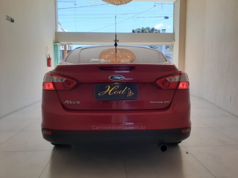 FOCUS 2.0 SE SEDAN 16V FLEX 4P AUTOMÁTICO - 2015 - CANELA