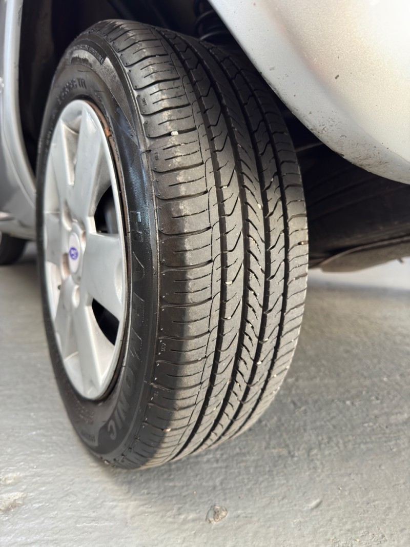 KA 1.0 GL IMAGE 8V GASOLINA 2P MANUAL - 2000 - CAXIAS DO SUL