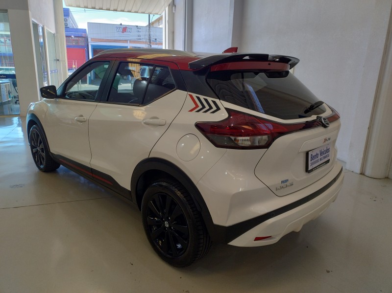 KICKS 1.6 XPLAY 16V FLEX 4P AUTOMÁTICO - 2022 - BENTO GONçALVES