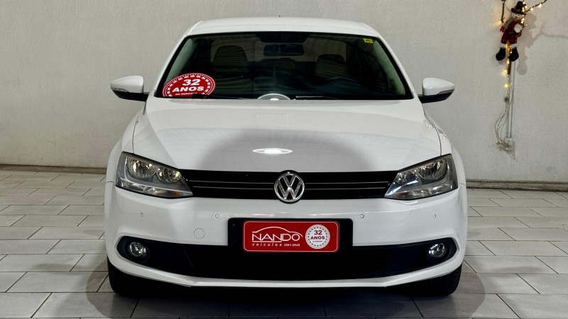 JETTA 2.0 COMFORTLINE FLEX 4P TIPTRONIC - 2011 - ESTâNCIA VELHA