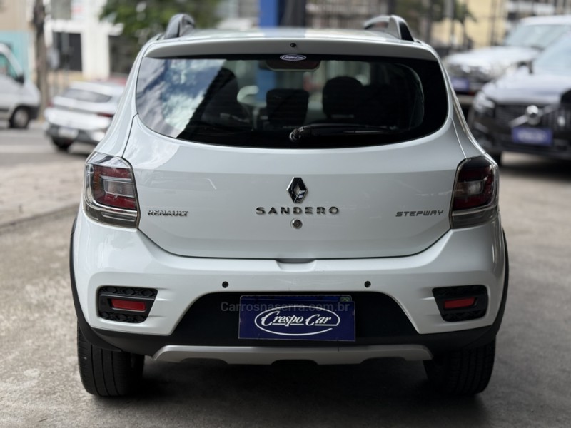 SANDERO 1.6 STEPWAY 8V FLEX 4P MANUAL - 2016 - CAXIAS DO SUL