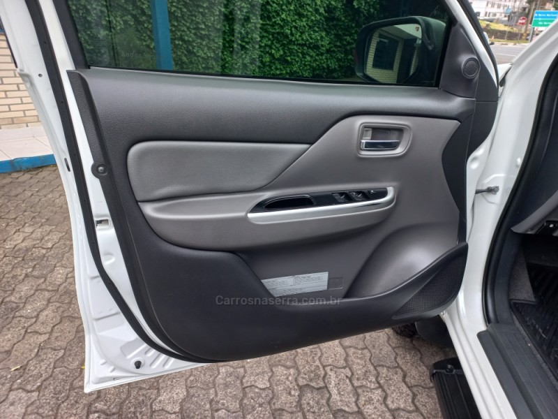 L200 TRITON 2.4 HPE-S SPORT 4X4 CD 16V DIESEL 4P AUTOMÁTICO - 2018 - CAXIAS DO SUL