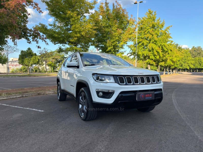 COMPASS 2.0 16V DIESEL LONGITUDE 4X4 AUTOMÁTICO - 2017 - BENTO GONçALVES