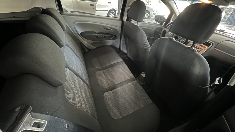 PUNTO 1.4 ATTRACTIVE 8V FLEX 4P MANUAL - 2012 - CAXIAS DO SUL