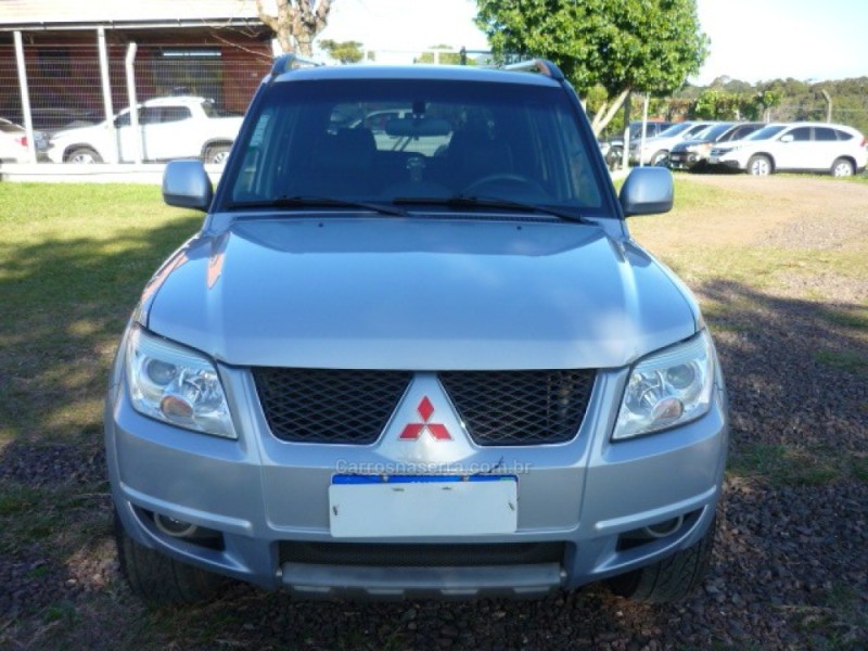 PAJERO TR4 2.0 4X2 16V 140CV FLEX 4P MANUAL - 2014 - ARROIO DO MEIO