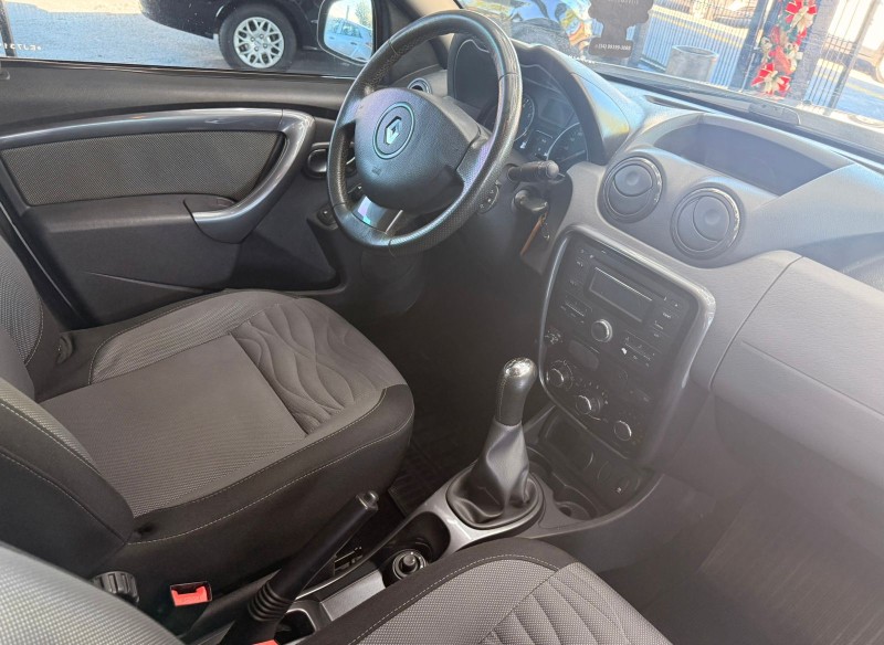DUSTER 1.6 DYNAMIQUE 4X2 16V FLEX 4P MANUAL - 2014 - CANELA