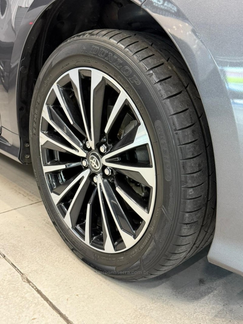 COROLLA 1.8 ALTIS PREMIUM 16V HÍBRIDO 4P AUTOMÁTICO - 2024 - CAXIAS DO SUL