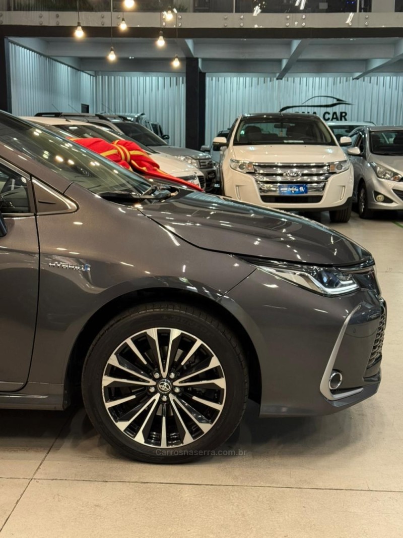 COROLLA 1.8 ALTIS PREMIUM 16V HÍBRIDO 4P AUTOMÁTICO - 2024 - CAXIAS DO SUL