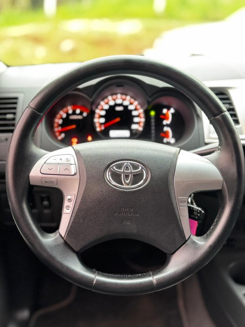 HILUX 3.0 SRV 4X4 CD 16V TURBO INTERCOOLER DIESEL 4P AUTOMÁTICO - 2013 - FELIZ