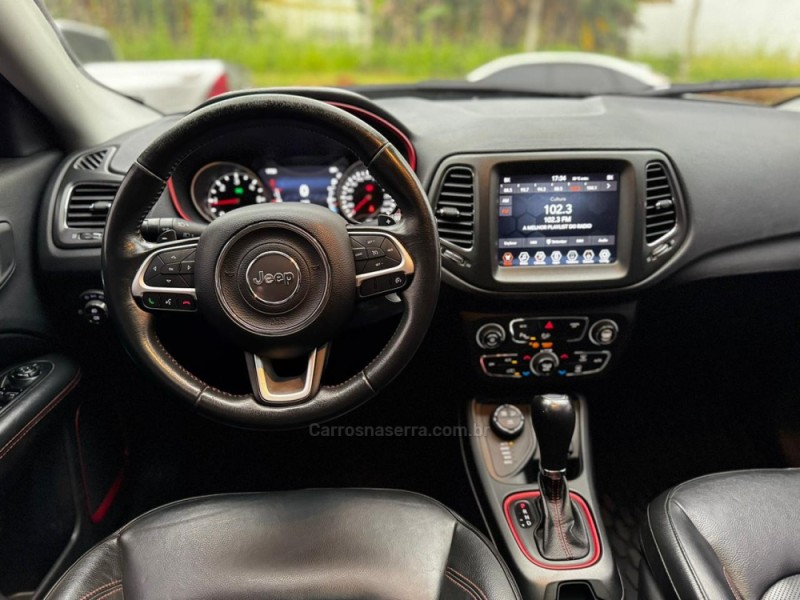 COMPASS 2.0 16V DIESEL TRAILHAWK 4X4 AUTOMÁTICO - 2020 - FELIZ