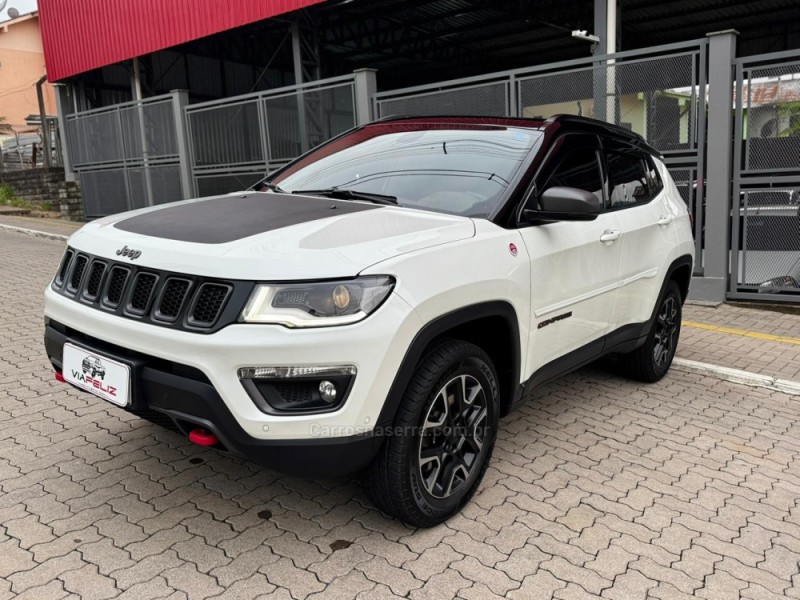 COMPASS 2.0 16V DIESEL TRAILHAWK 4X4 AUTOMÁTICO - 2020 - FELIZ