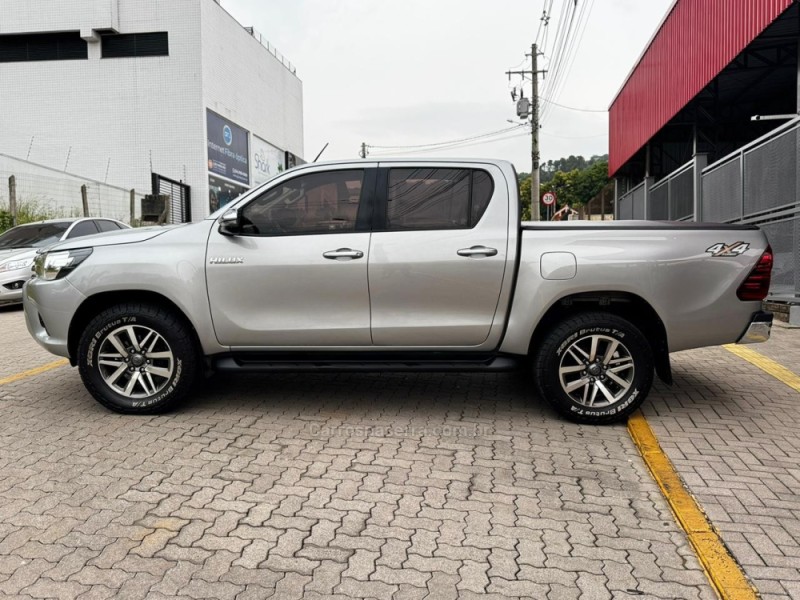 hilux 2.8 srv 4x4 cd 16v diesel 4p automatico 2018 feliz