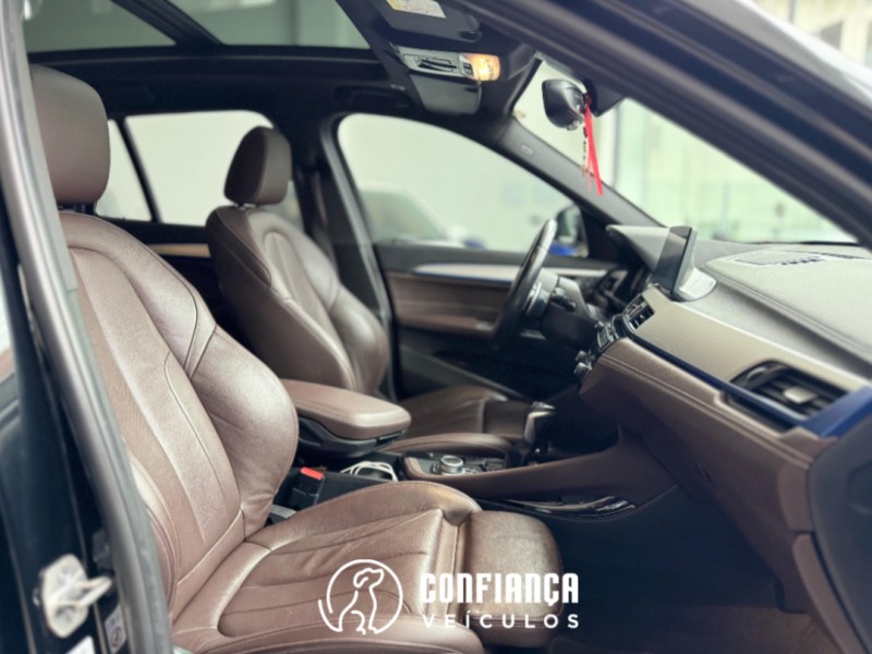X1 2.0 SDRIVE20I M SPORT ACTIVEFLEX 25 ANOS 16V TURBO 4P AUTOMÁTICO - 2021 - BENTO GONçALVES
