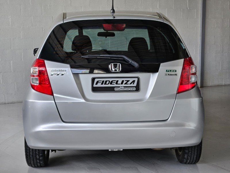 FIT 1.4 LX 16V FLEX 4P AUTOMÁTICO - 2010 - FARROUPILHA